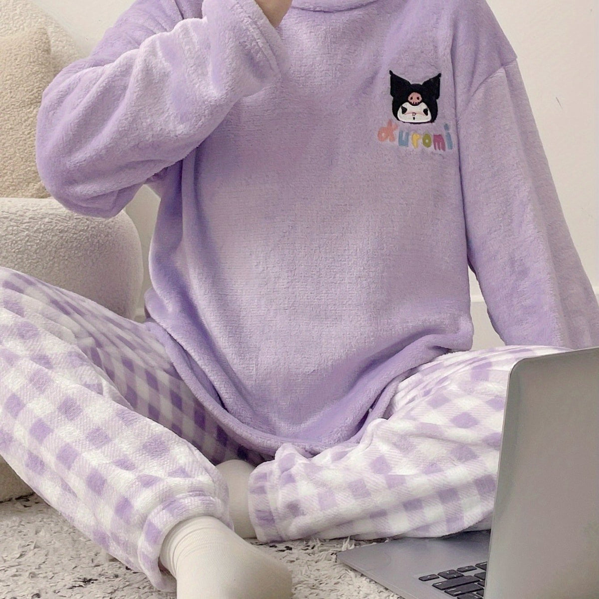 Sanrio Women'S Cozy Fleece Pajama Set - Cute Cartoon Dog & for Hello Kitty Pattern, Plaid Pants, Long Sleeve Top, All-Season Wear, Soft & Warm, Perfect for Teens, Cozy Loungewear | Cartoon Print Top | Soft Fabric Pajamas, Cute Pajamas